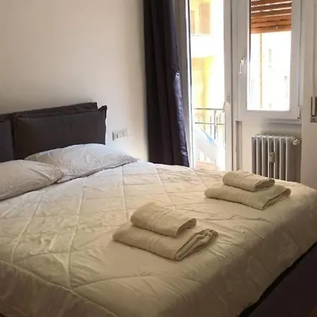 Apartamento Pm 34 Viale Imperatore - San Paolo Station