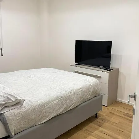 Apartamento Pm 34 Viale Imperatore - San Paolo Station