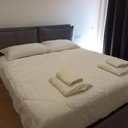 Pm 34 Viale Imperatore - San Paolo Station Apartamento *