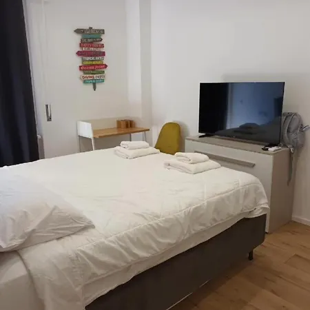 Pm 34 Viale Imperatore - San Paolo Station Apartamento *